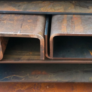 Швеллер стальной гнутый равнополочный 50х30х2,5 мм Ст3сп ГОСТ 8278-83 в наличии в Самаре